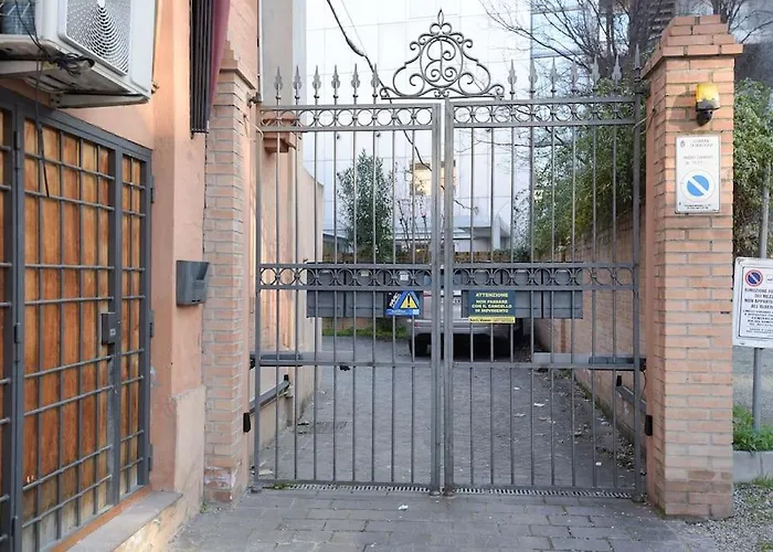 Nettuno 5 Stelle- Elegante Con *